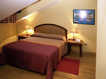 Hotel San Luis San Ildefonso Номер фото